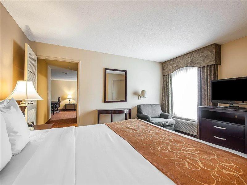 La Quinta Inn & Suites By Wyndham Memphis I-240 Extérieur photo