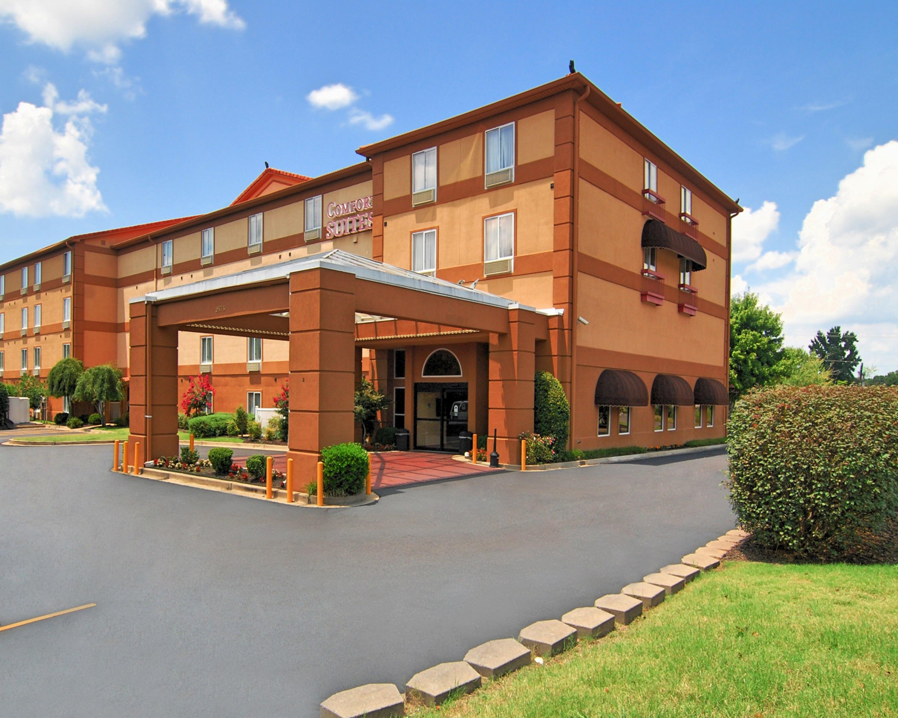 La Quinta Inn & Suites By Wyndham Memphis I-240 Extérieur photo