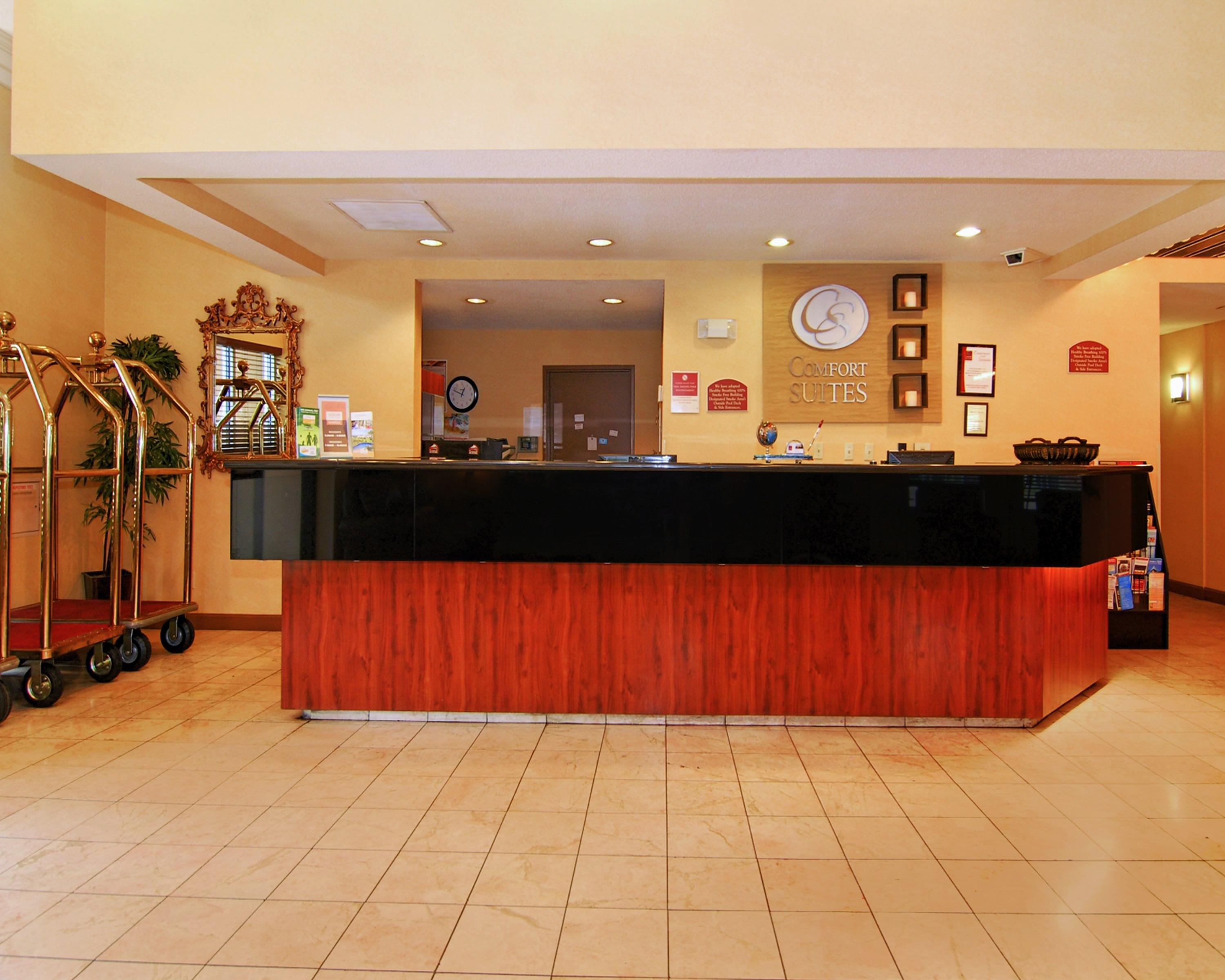 La Quinta Inn & Suites By Wyndham Memphis I-240 Extérieur photo