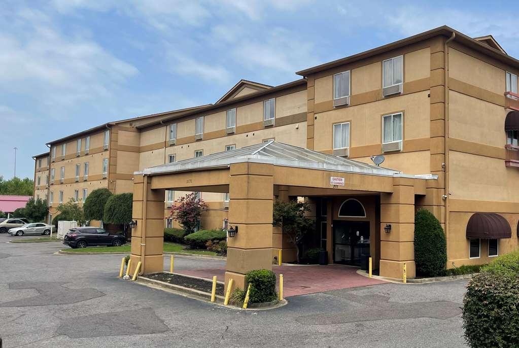 La Quinta Inn & Suites By Wyndham Memphis I-240 Extérieur photo