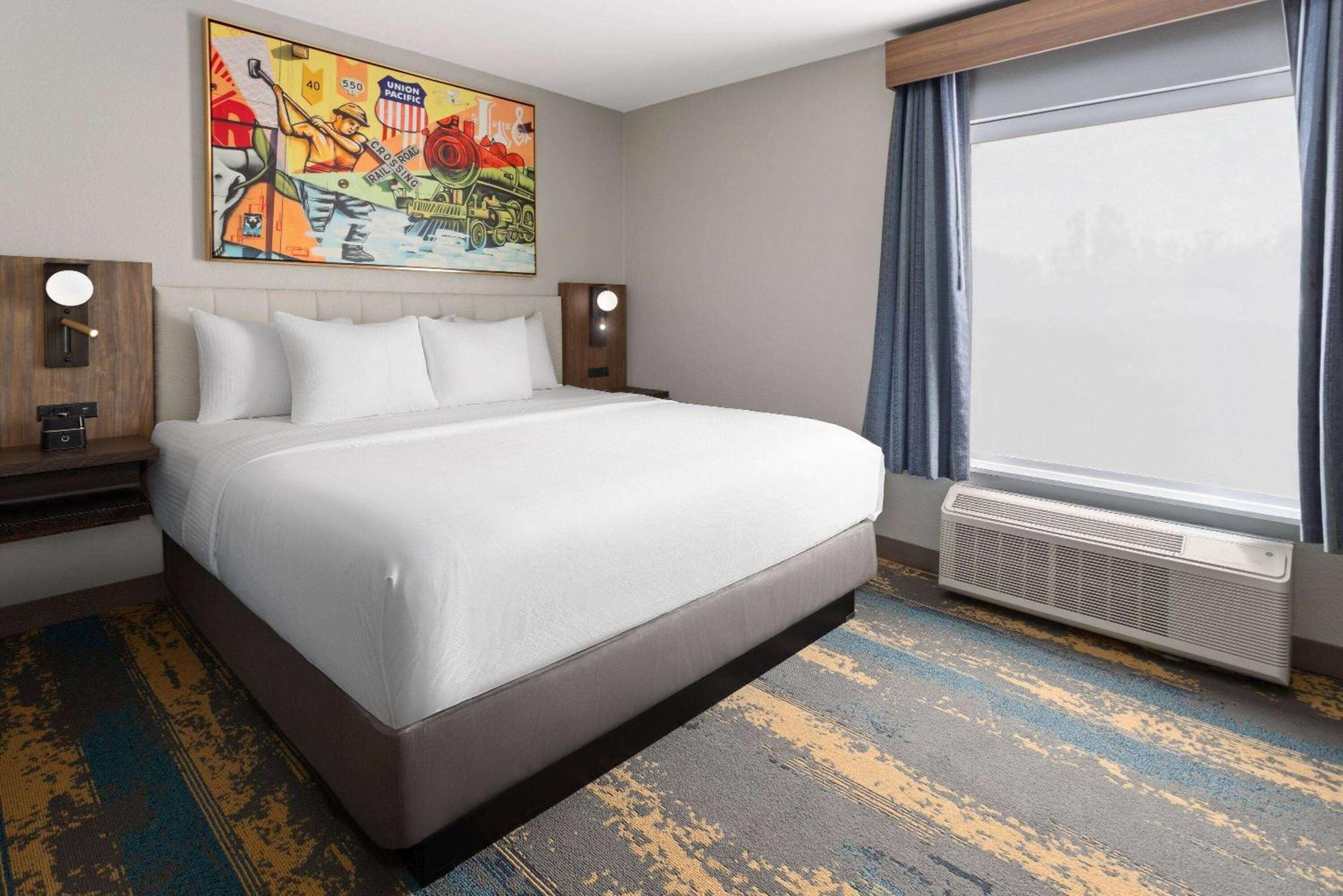 La Quinta Inn & Suites By Wyndham Memphis I-240 Extérieur photo