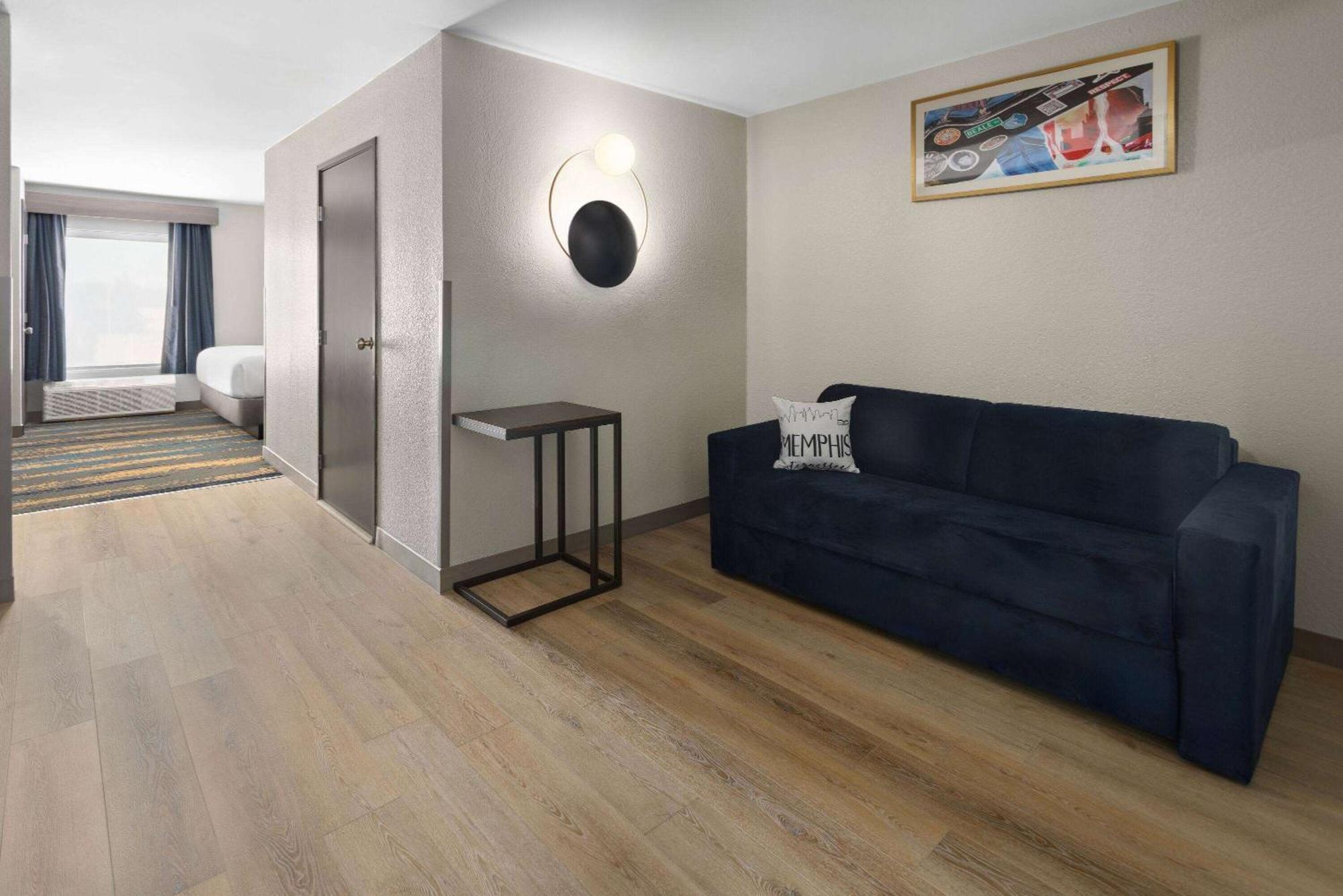 La Quinta Inn & Suites By Wyndham Memphis I-240 Extérieur photo