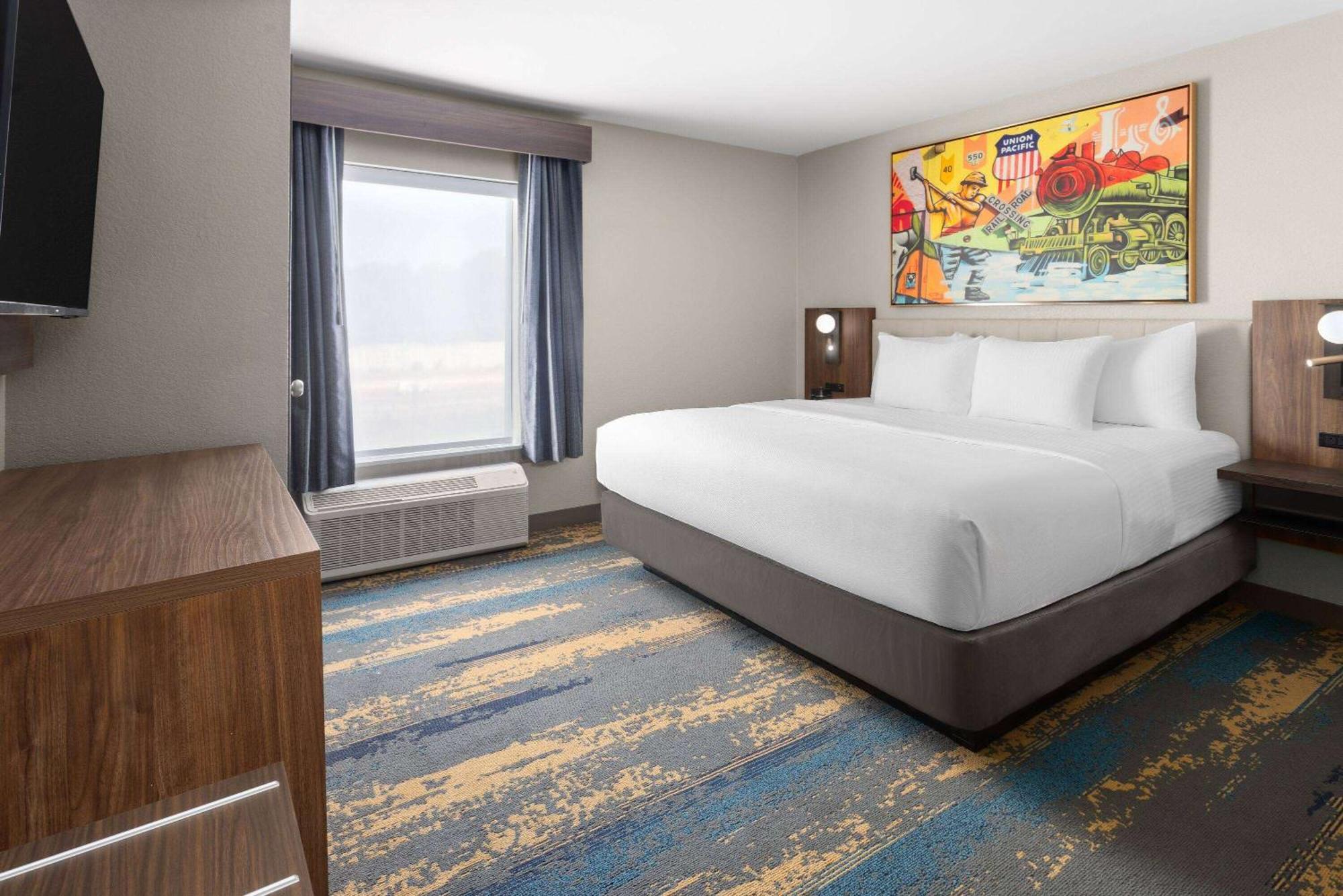 La Quinta Inn & Suites By Wyndham Memphis I-240 Extérieur photo